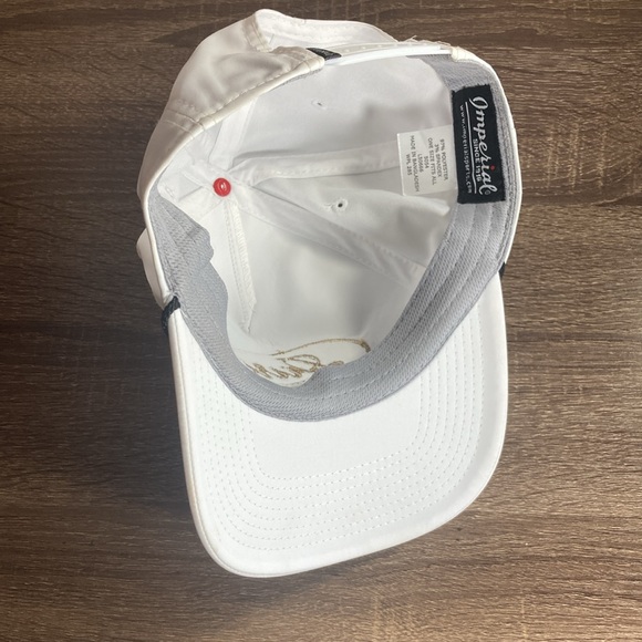 Men EUC Duro Golf Course Imperial White & Gold Hat - Picture 7 of 7